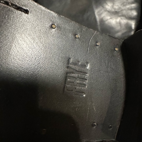 Frye boots size 8 - Picture 4 of 5